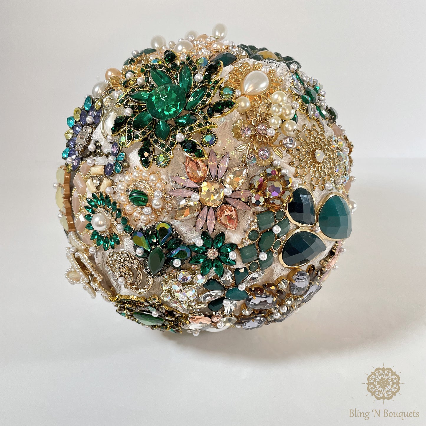 Wedding Bridal brooch bouquet ’Green Envy' unique, unconventional, statement bouquet, green, gold, pink, ivory, pearls