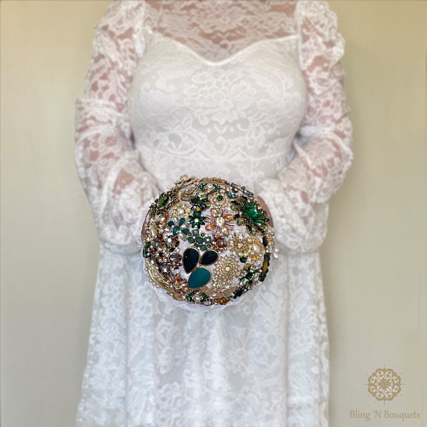 Wedding Bridal brooch bouquet ’Green Envy' unique, unconventional, statement bouquet, green, gold, pink, ivory, pearls